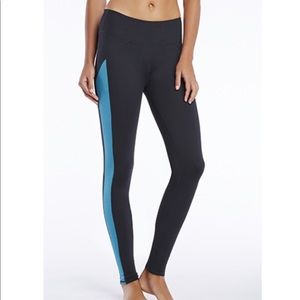 Fabletics ende salar mid/high waisted leggings